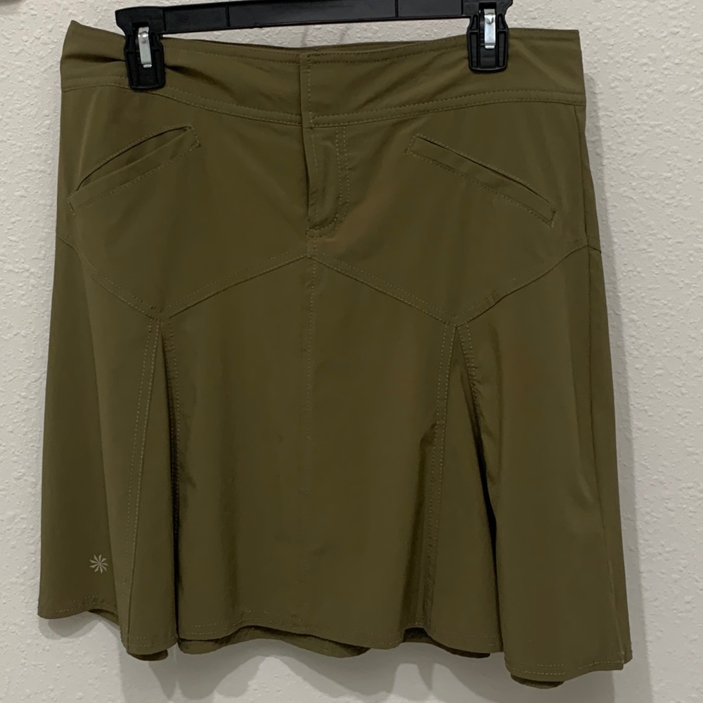 Athleta All Terrain skirt